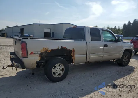 2004 Chevrolet Silverado K1500 z USA, uszkodzony, nr VIN 2GCEK19T241254208